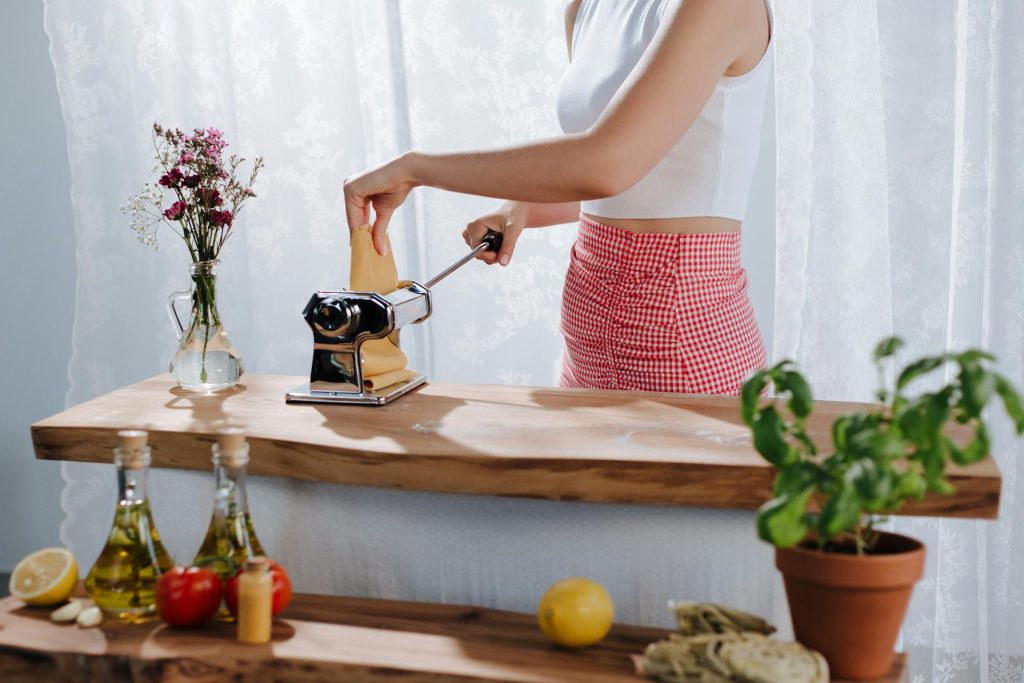 pexels-ron-lach-10048671