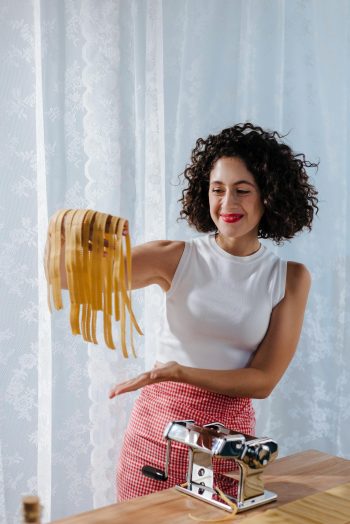 pexels-ron-lach-10049152